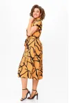 Платье Swallow 740 светло-оранжевый в черный принт абстракция