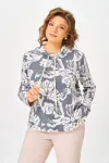 Кофта Swallow 883 дымчато-синий/принт «бежево- молочные абстрактные цветы»