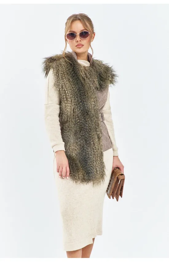 Жилет Euromoda 657 коричневый (мех енота)