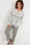 Блузка Begimoda 4142 круги на белом Блузка Begimoda 4142 круги на белом