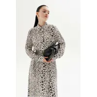 Платье Lokka 1327 белый/черный принт Платье Lokka 1327 белый/черный принт