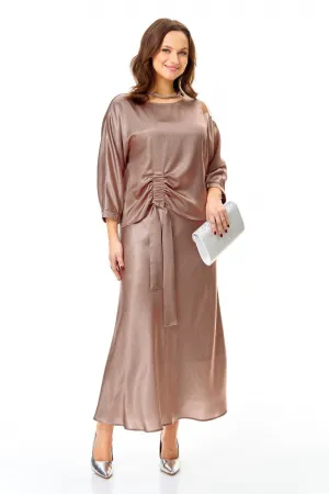 Костюм Карина Делюкс М-1425 светло-коричневый