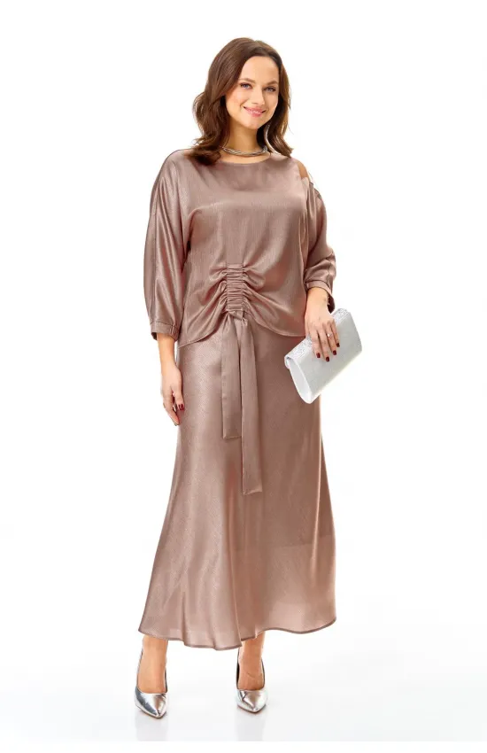 Костюм Карина Делюкс М-1425 светло-коричневый