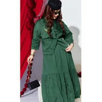 Костюм VITTORIA QUEEN 27743 изумрудный Костюм VITTORIA QUEEN 27743 изумрудный