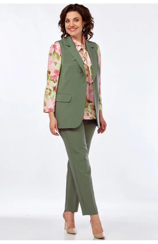 Костюм Vilena fashion 999 полынь+розовые цветы