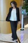 Костюм Alani 2381 черный/блузон молоко