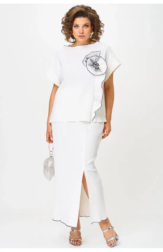 Костюм Michel Chic 1430 белый